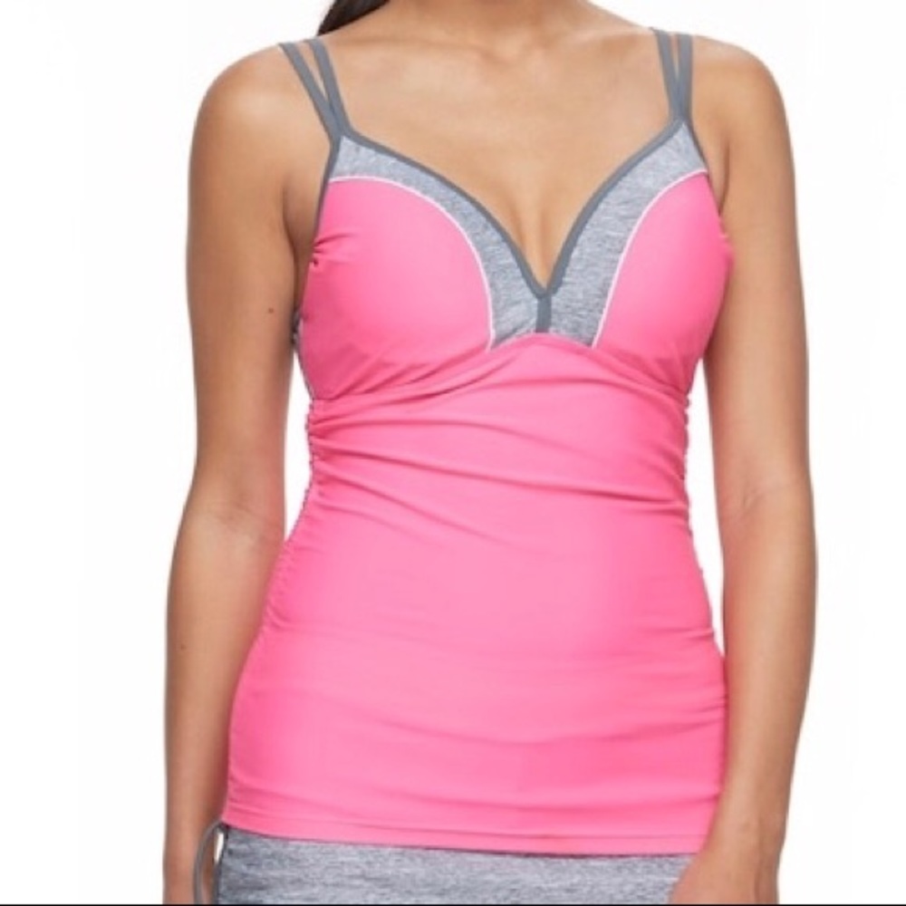 SALE Colorblock Underwire Tankini Top